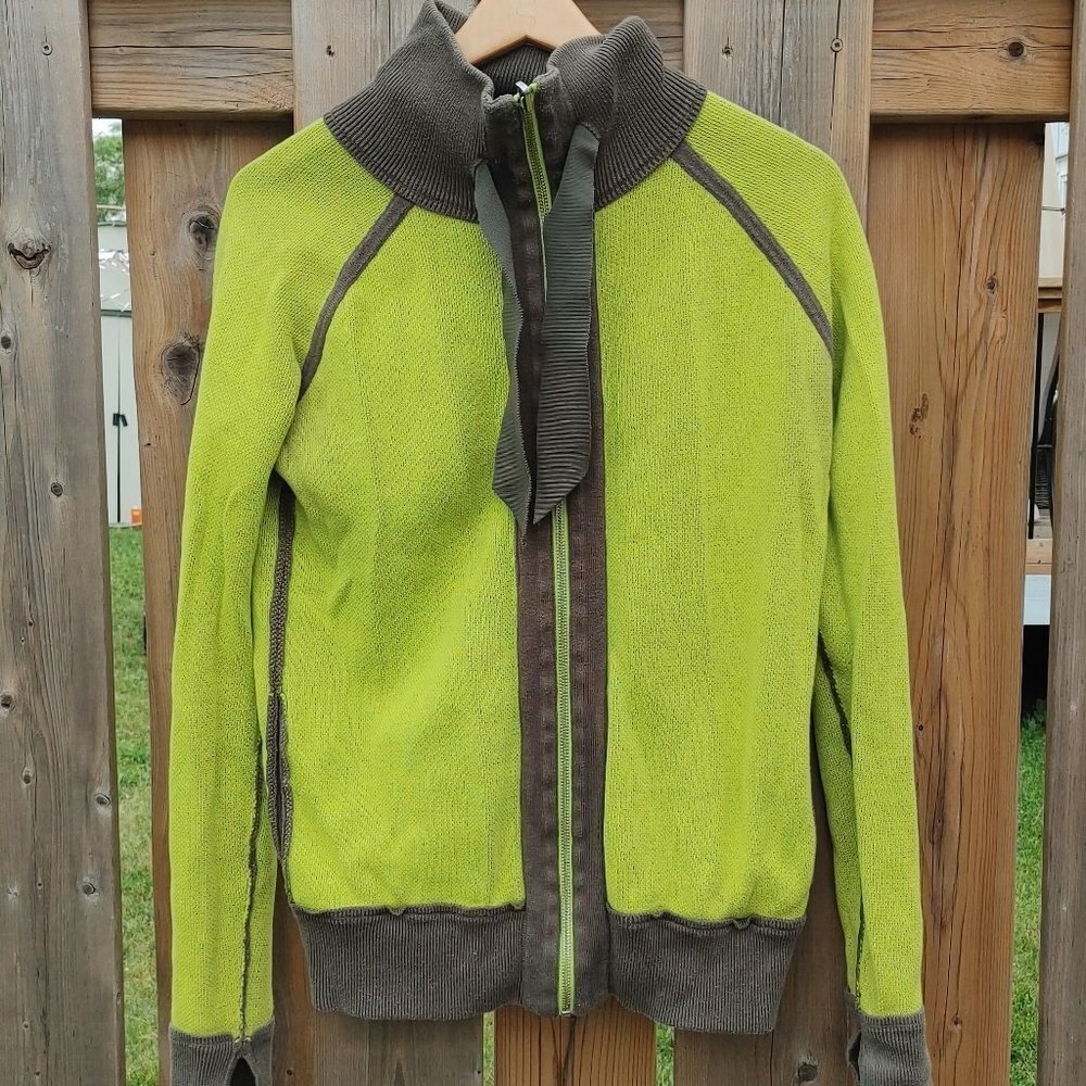Lululemon Post Savasana Jacket - Fatigue Green / Antidote Jacket Size 10